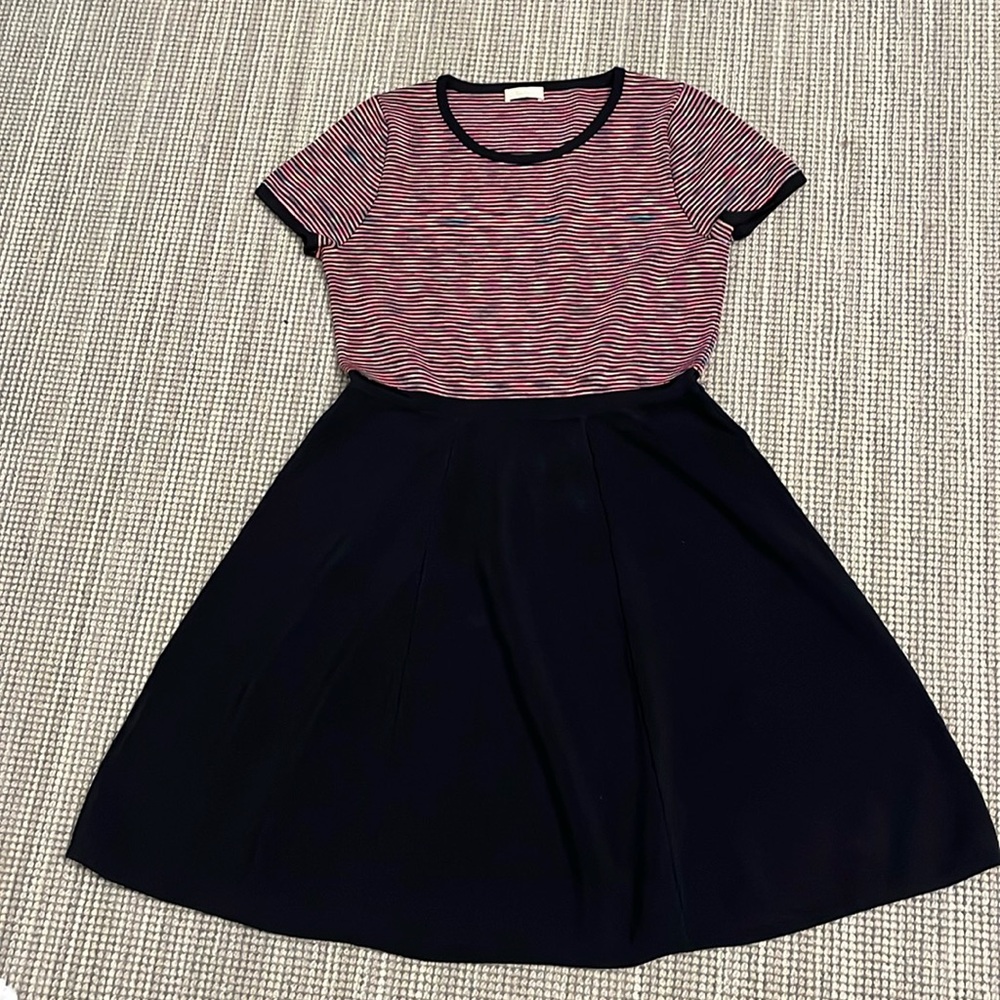 Women’s Shoshana Dress Size small excellent condition